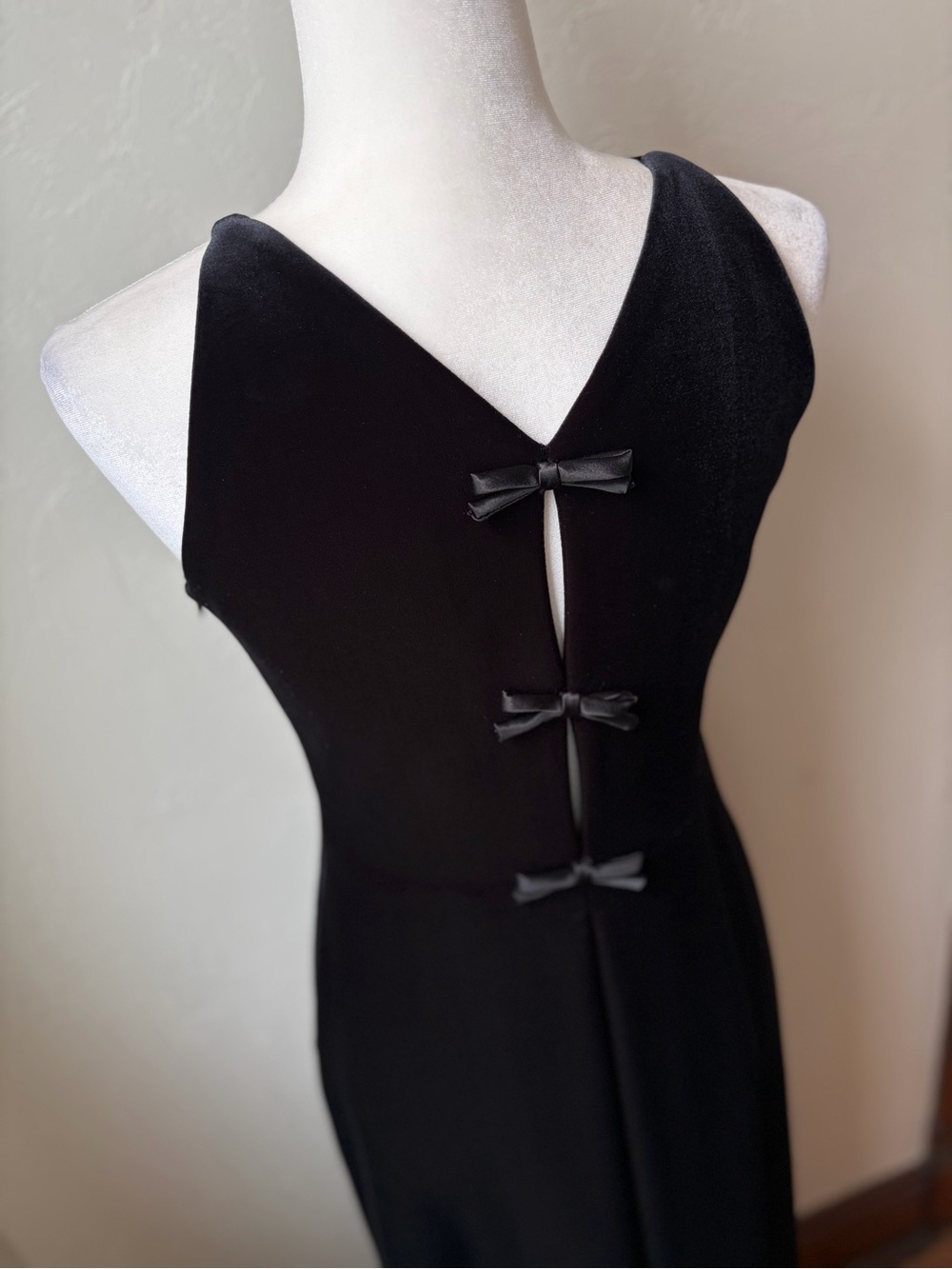 VTG 1995 Laundry by Shelli Segal Black Velvet Bow Back Maxi Dress 8P - Picture 10 of 12